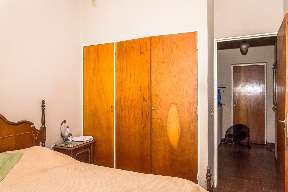 Casa 4 Dorm. Venta B° Periodista Zona Sur 2