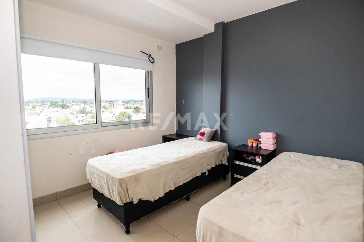 Departamento Piso 2 Dorm. Venta Macrocentro 1