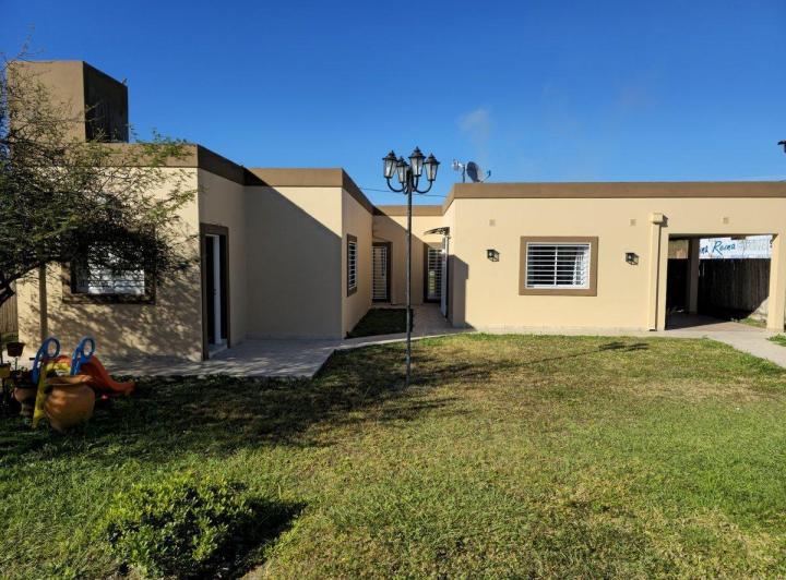 CASA 3 DORMITORIOS VENTA LA SILLETA CON PILETA 3