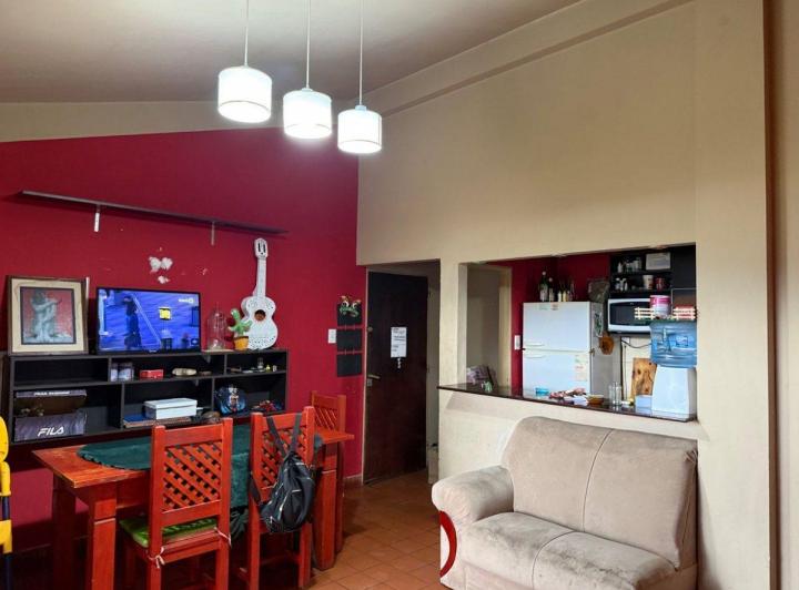 DEPARTAMENTO 3 DORM. VENTA B° LIMACHE CON BALCON 3