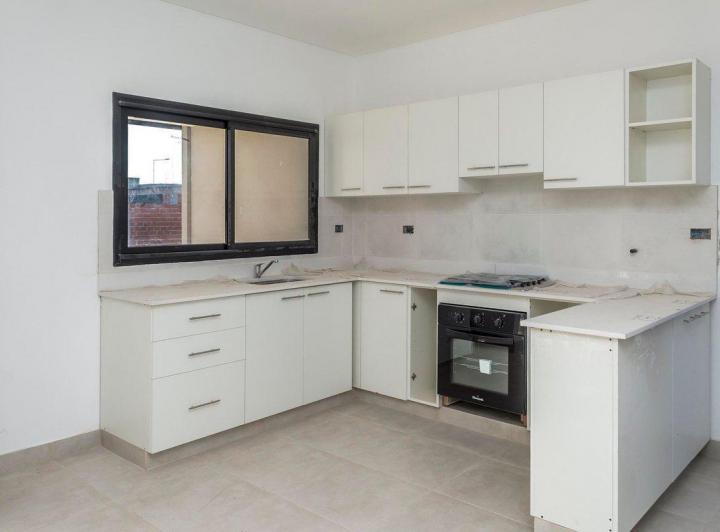DUPLEX 2 DORMITORIOS VENTA VIA AURELIA ZONA SUR 3