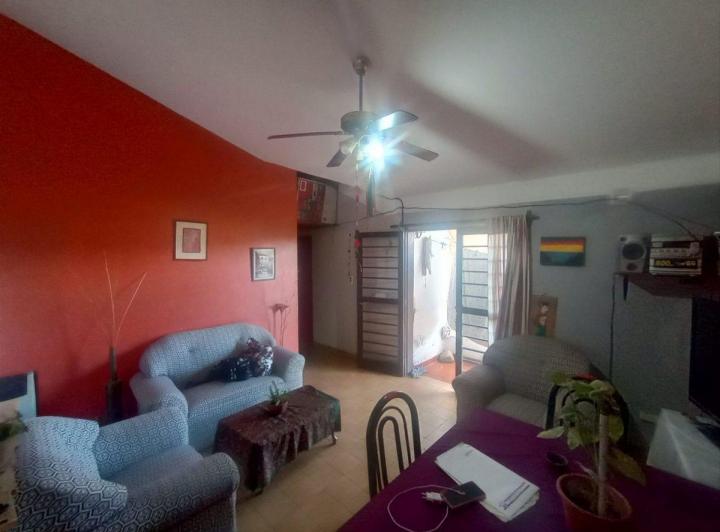 DEPARTAMENTO 3 DORMITORIOS VENTA B°LIMACHE 5