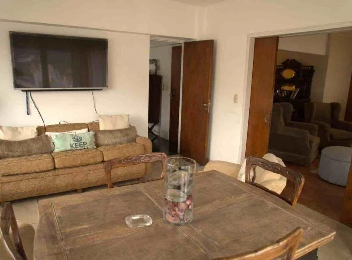DEPARTAMENTO 5 DORMITORIOS VENTA ZONA CENTRO 3