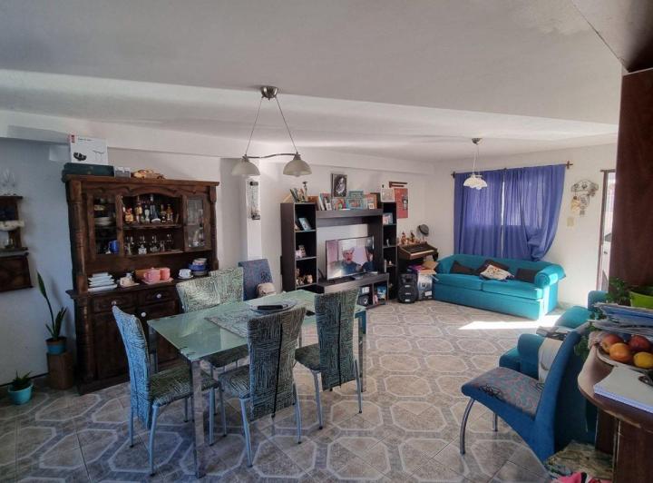 CASA 3 DORMITORIOS VENTA ZONA SUR B° LOS LAPACHOS 2
