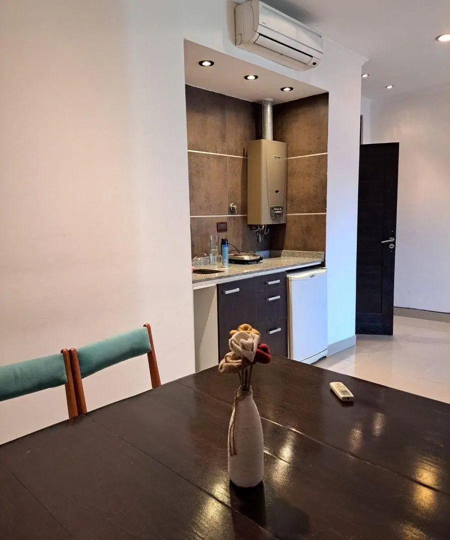 DEPARTAMENTO EN ALQUILER EN MACROCENTRO 1 DORM 4