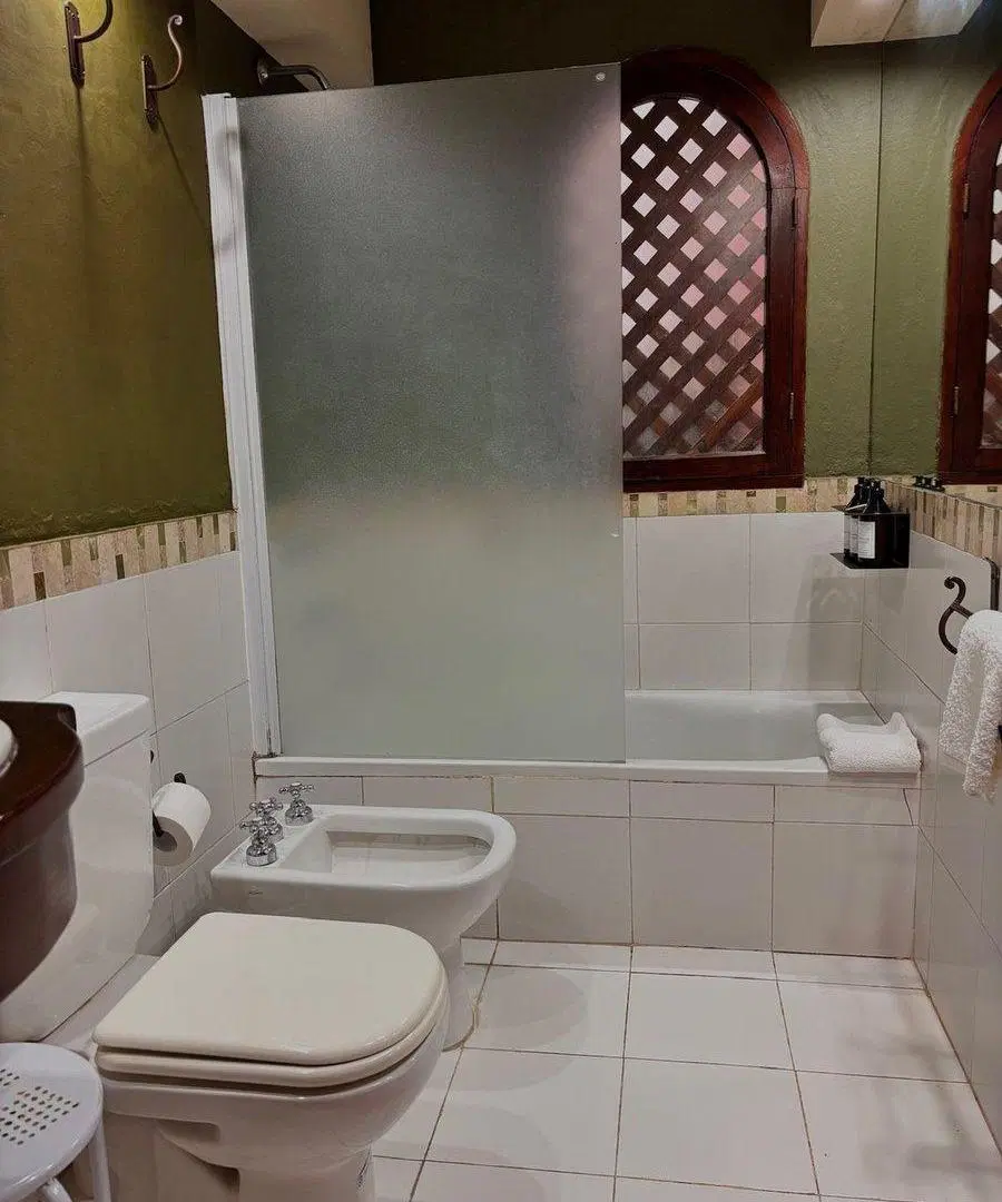 HOTEL EN VENTA AMOBLADO EN TRES CERRITOS 5