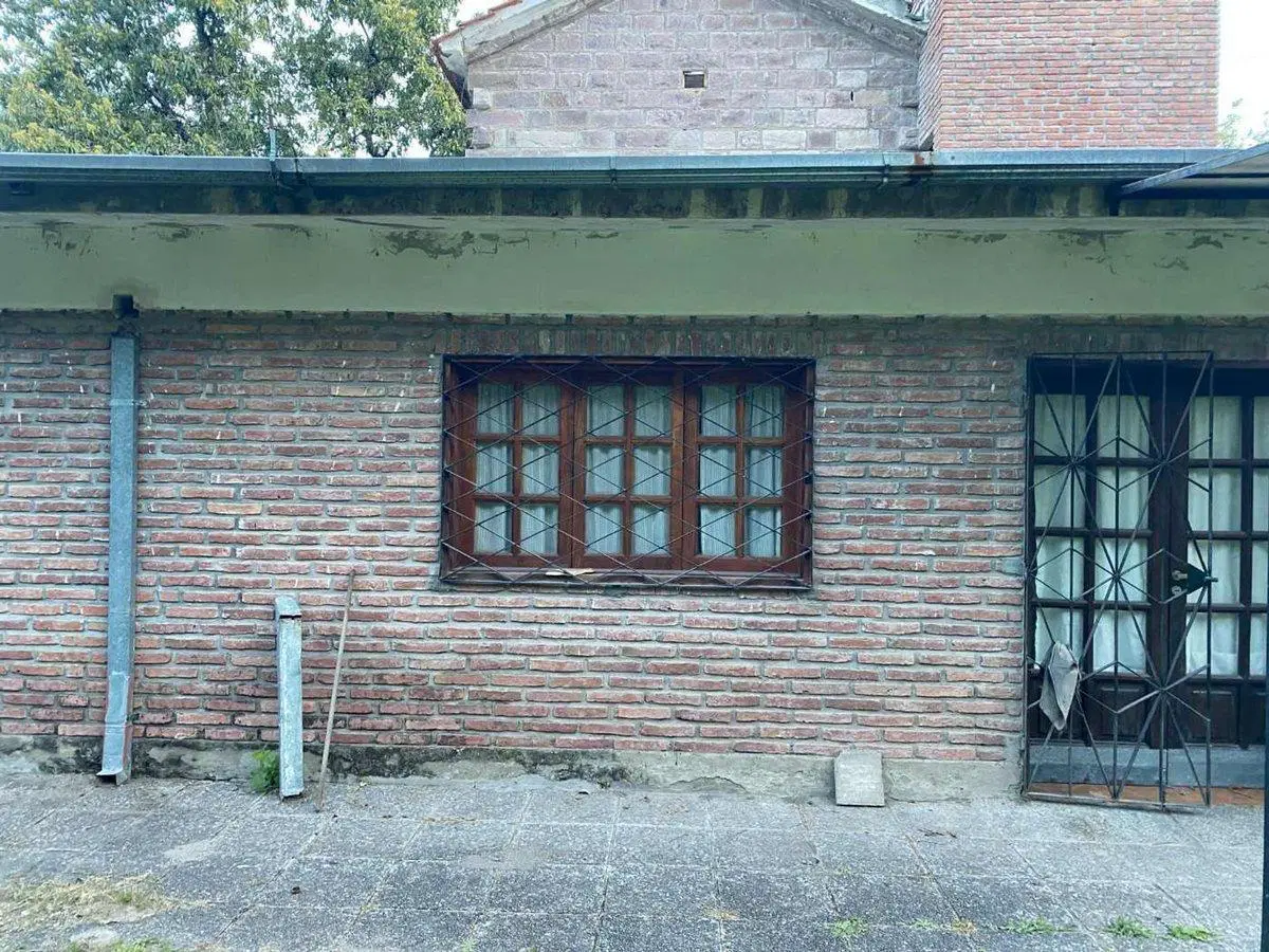 CASA 6 DORMITORIOS + CABAÑA VENTA SAN LORENZO 5