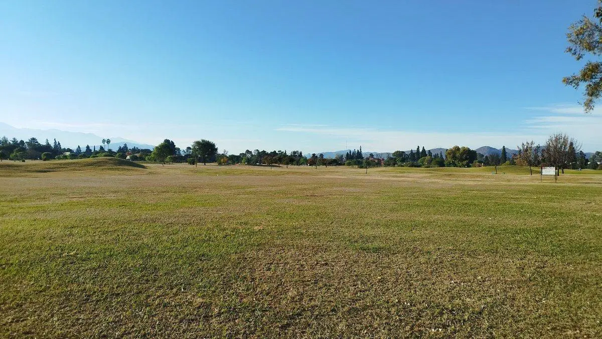 TERRENO VENTA  B° PRIVADO JOCKEY CLUB 868 MT2 3