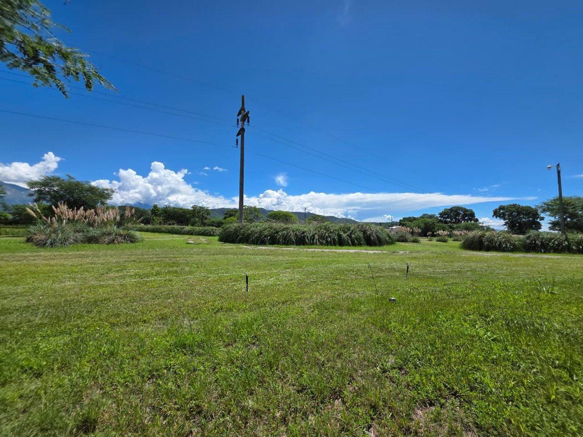TERRENO EN VENTA CLUB DE CAMPO EL ENCÓN EN ESQUINA