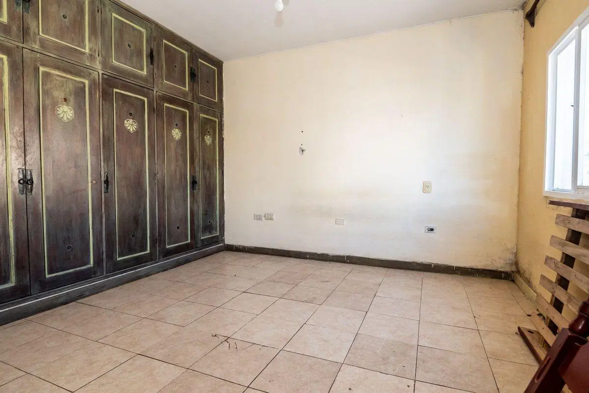 CASA + LOCAL COMERCIAL VENTA MACROCENTRO 3