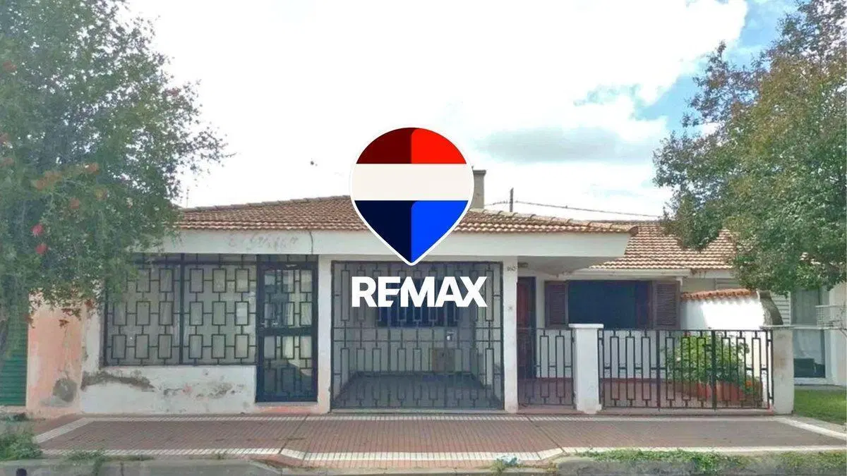 CASA VENTA MAS LOCAL SANTA ANA I 4 DORMITORIOS 4