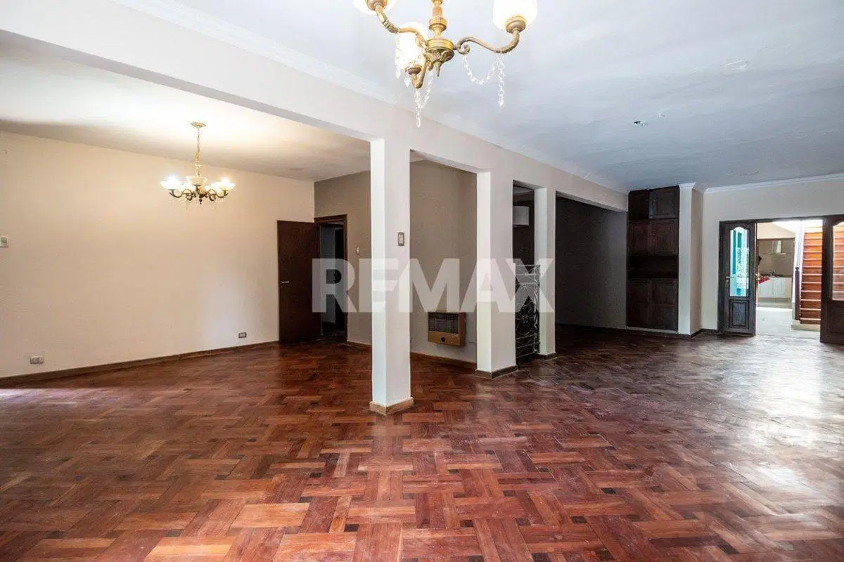 CASA VENTA PASAJE BEECHE MACROCENTRO 2