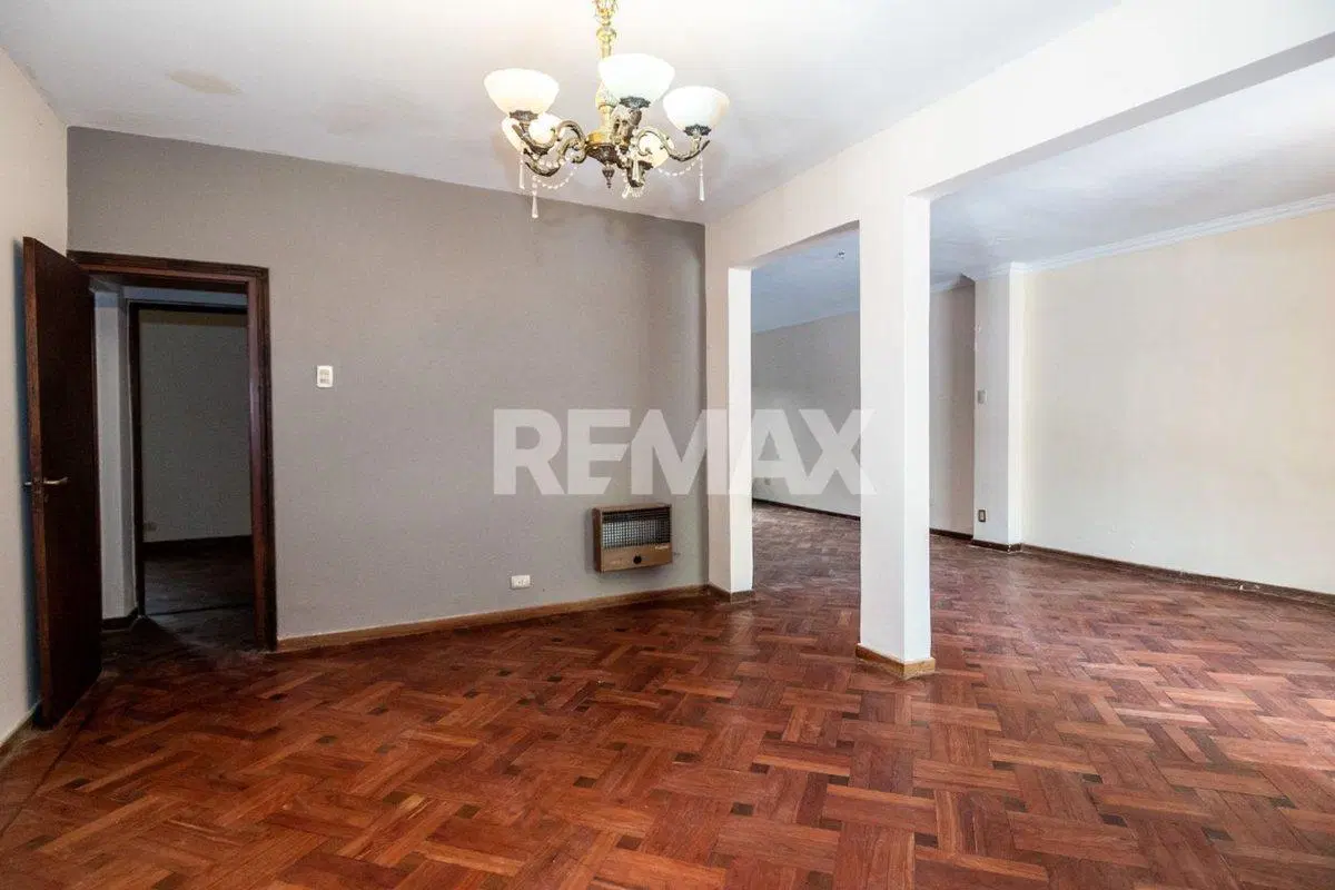 CASA VENTA PASAJE BEECHE MACROCENTRO 5
