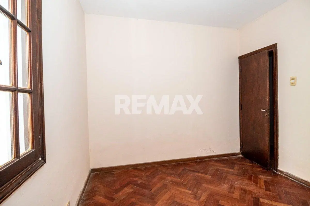 CASA VENTA PASAJE BEECHE MACROCENTRO 4