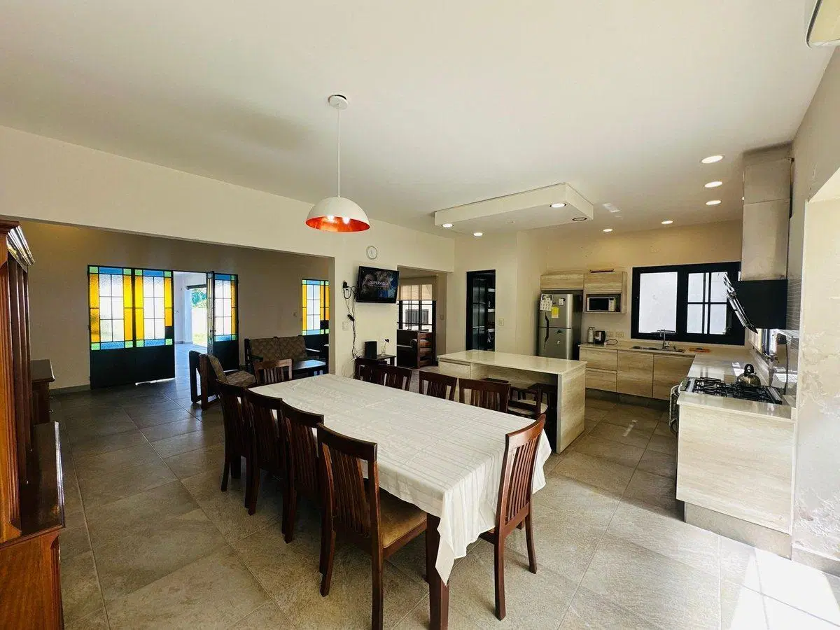CASA VENTA SAN LORENZO 3 DORMITORIOS 4