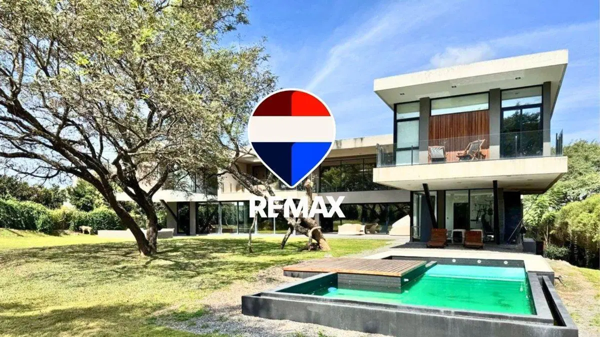CASA VENTA CLUB DE CAMPO EL TIPAL 4 DORMITORIOS 3