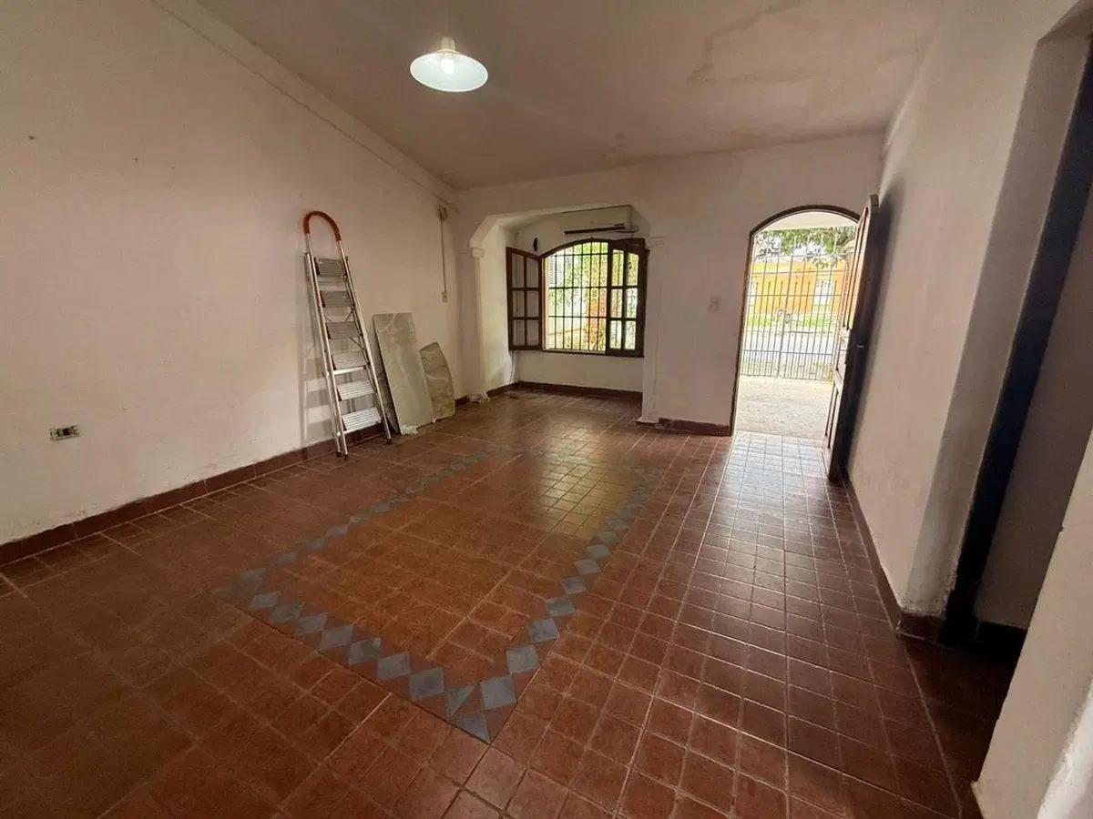 CASA ALQUILER B° MIGUEL ARAOZ ZONA SUR 3 DORM 2