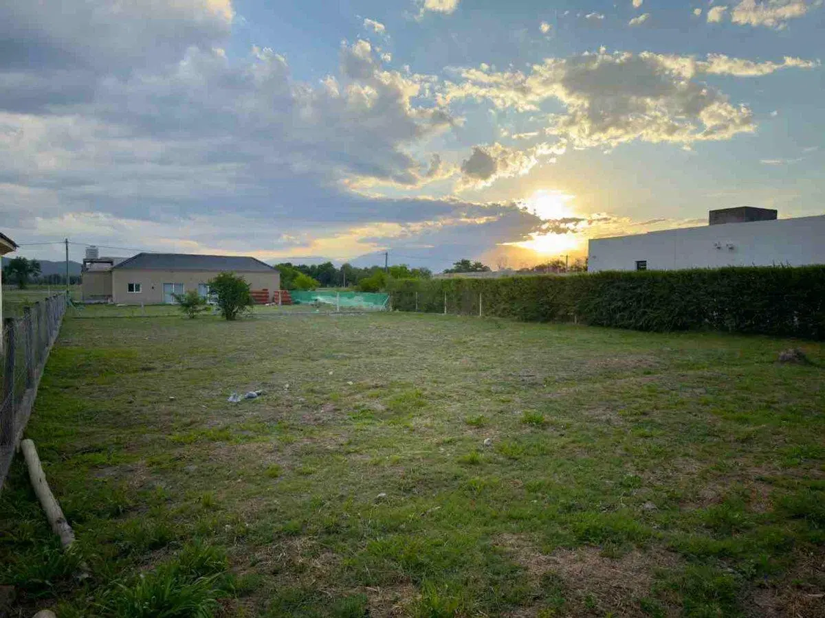TERRENO EN VENTA LOS OLMOS CERRILLOS 819 M2 2