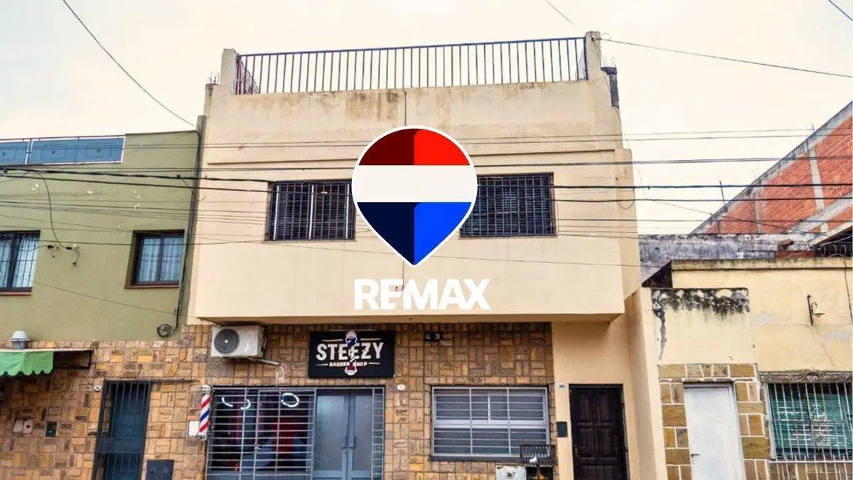 CASA PH 3 DORMITORIOS VENTA MACROCENTRO 2