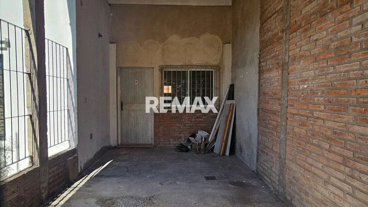 CASA + DUPLEX EN VENTA B° LOS CEIBOS ZONA SUR 5