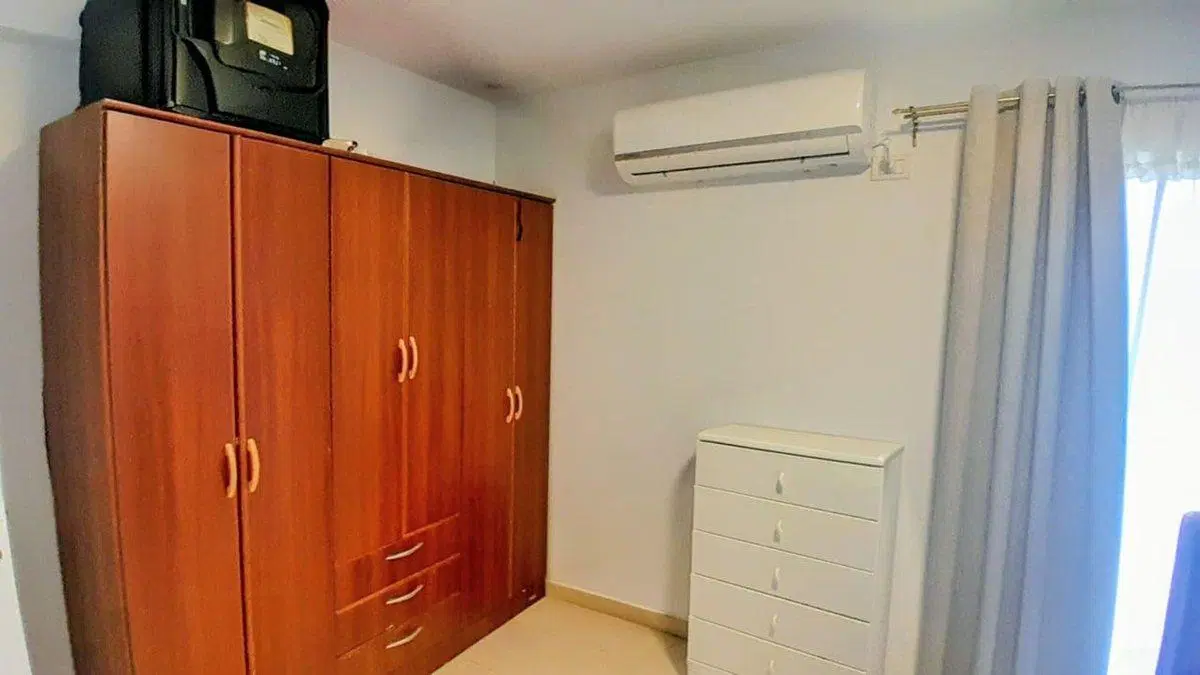 DUPLEX ALQUILER GRAND BOURG CON COCHERA 2 DORM 5