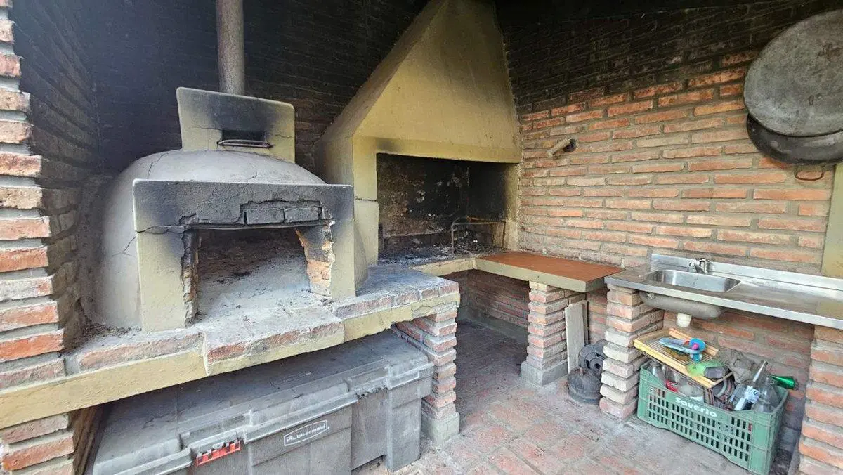 CASA VENTA SAN LORENZO 3 DORMITORIOS CON PILETA 3