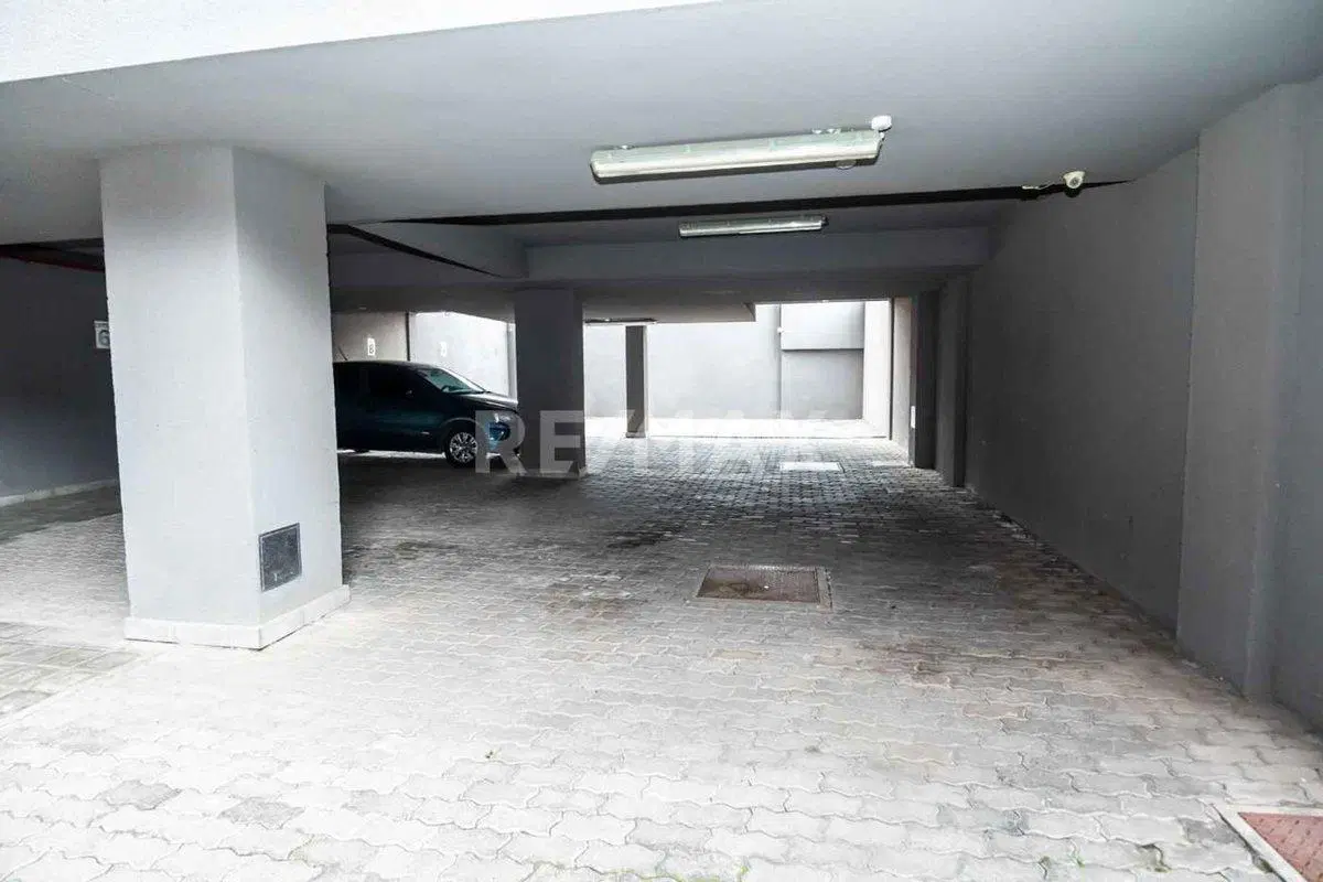DEPARTAMENTO PISO  2 DORMITORIOS VENTA MACROCENTRO 4