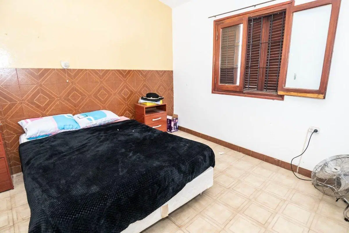 CASA 4 DORMITORIOS VENTA ZONA MACROCENTRO 3