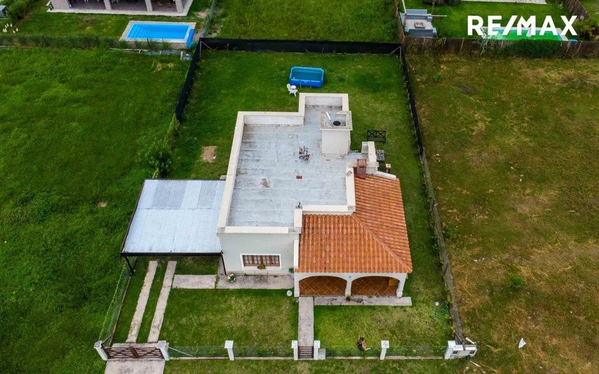 CASA 2 DORMITORIOS VENTA SAN LORENZO CHICO 5