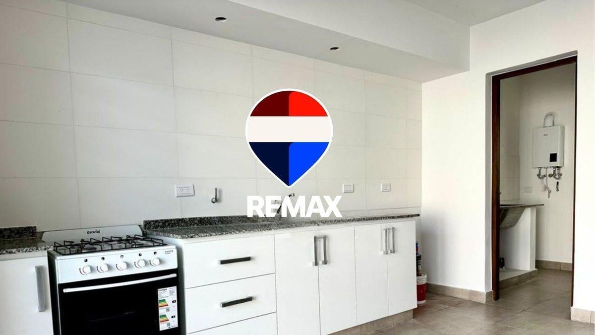 CASA DUPLEX 3 DORMITORIOS VENTA B°PORTAL DE LESSER