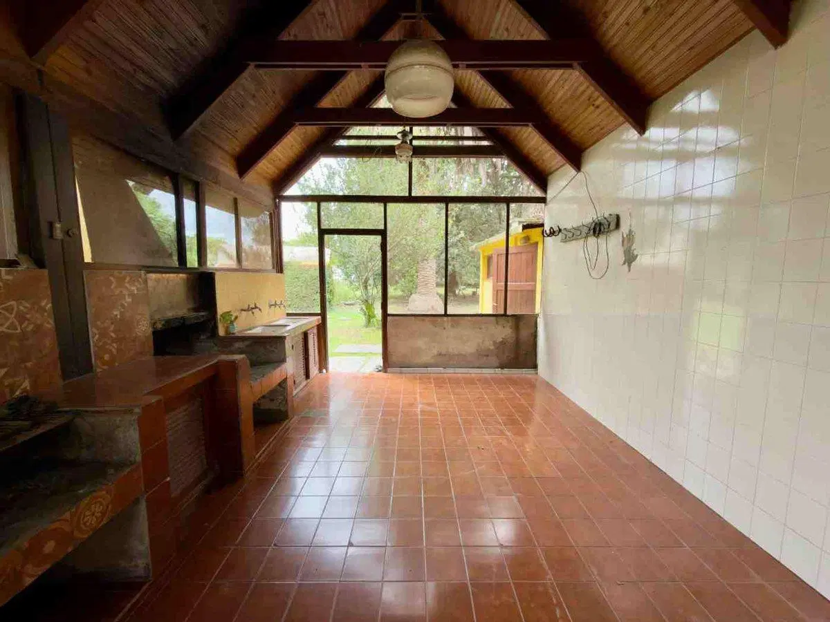 CASA 2 DORMITORIOS VENTA CERRILLOS RN 68 1 HA 4