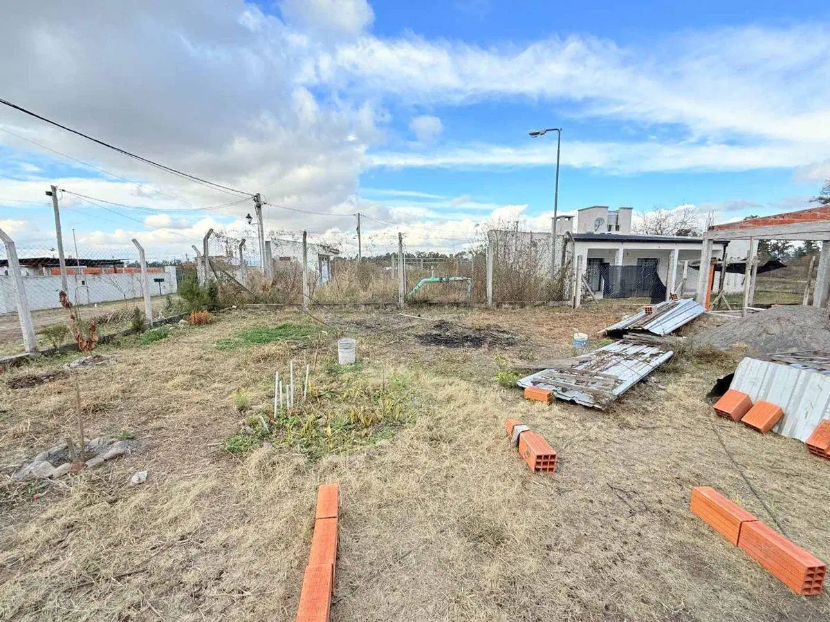 CASA 2 DORM VENTA RETOÑOS DE COLON EN CONTRUCCION 4