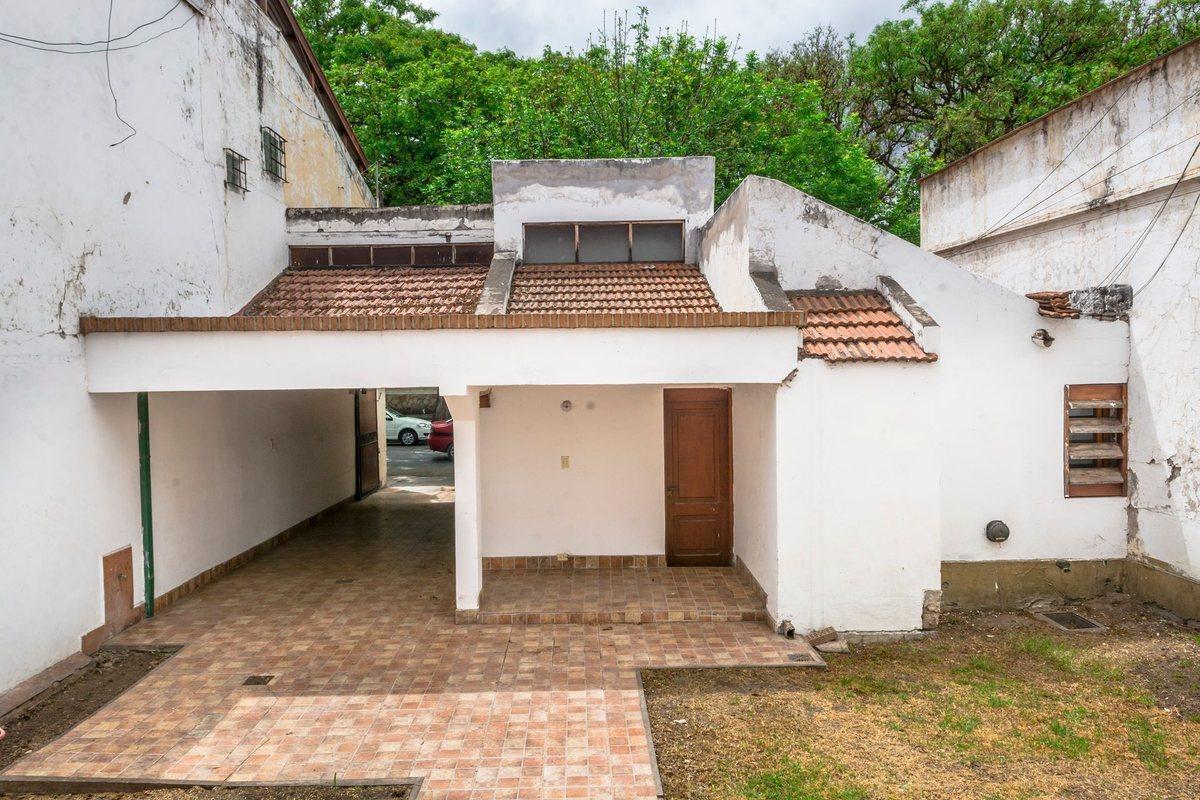 CASA 3 DORMITORIOS VENTA ZONA CENTRO SALTA