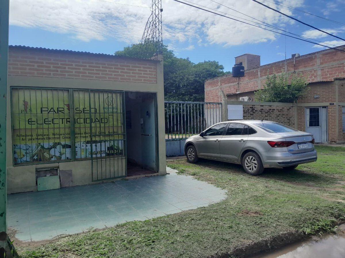 LOCAL - OFICINA COMERCIAL Y DEPOSITOS