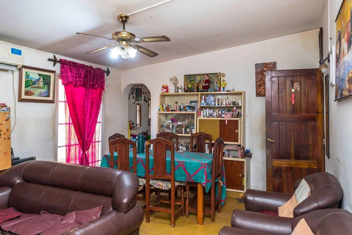 CASA VENTA SANTA LUCIA ZONA OESTE 5 DORMITORIOS 4