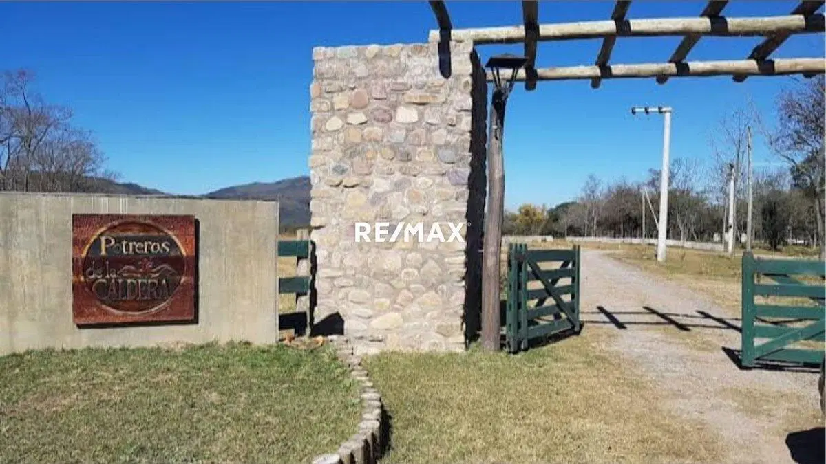 TERRENO VENTA POTREROS DE LA CALDERA 2500m2 5