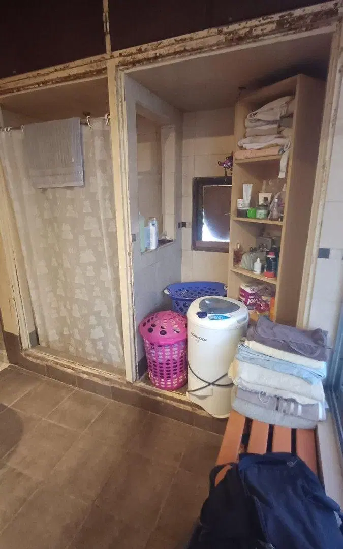 PH EN VENTA ZONA MACROCENTRO ZUVIRIA AL 1000 5