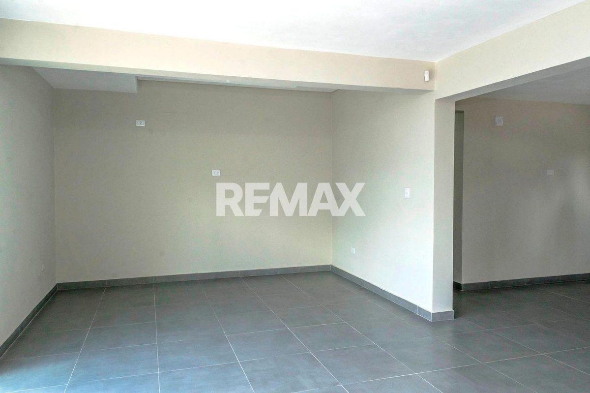 CASA EN ESQUINA VENTA UNIVERSIDAD CATOLICA