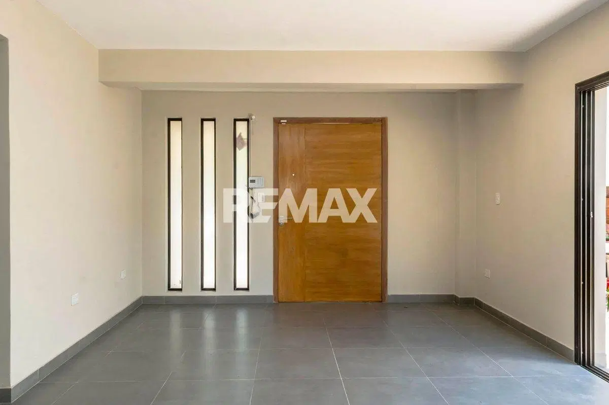 CASA EN ESQUINA VENTA UNIVERSIDAD CATOLICA 3