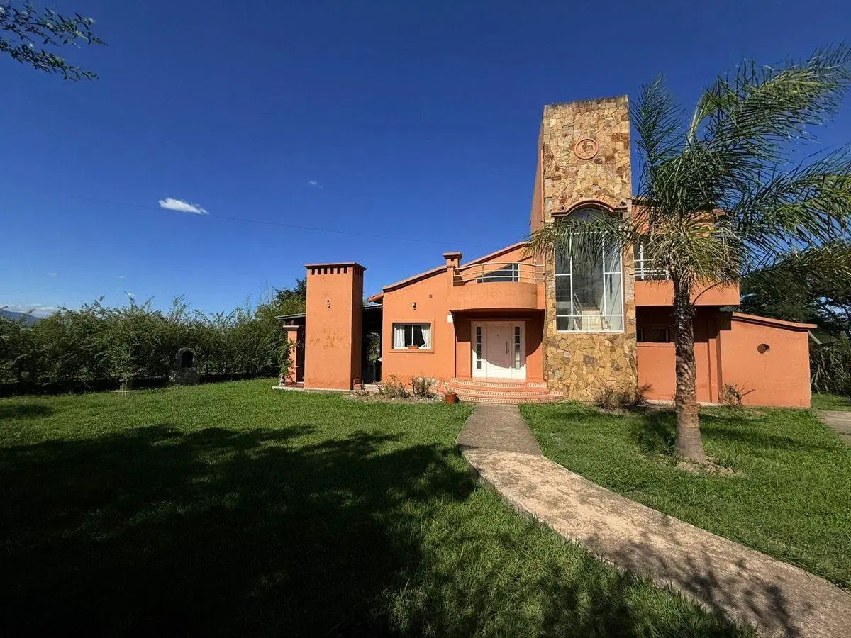 CASA 3 DORMITORIOS VENTA SAN LUIS CON PILETA 4