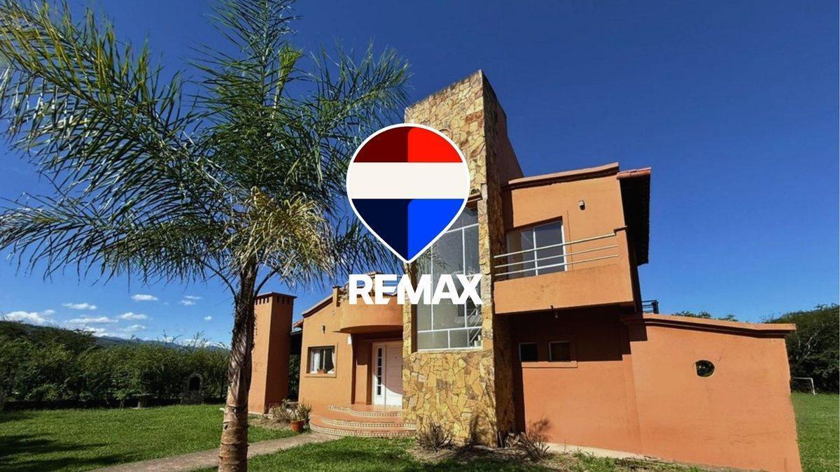 CASA 3 DORMITORIOS VENTA SAN LUIS CON PILETA
