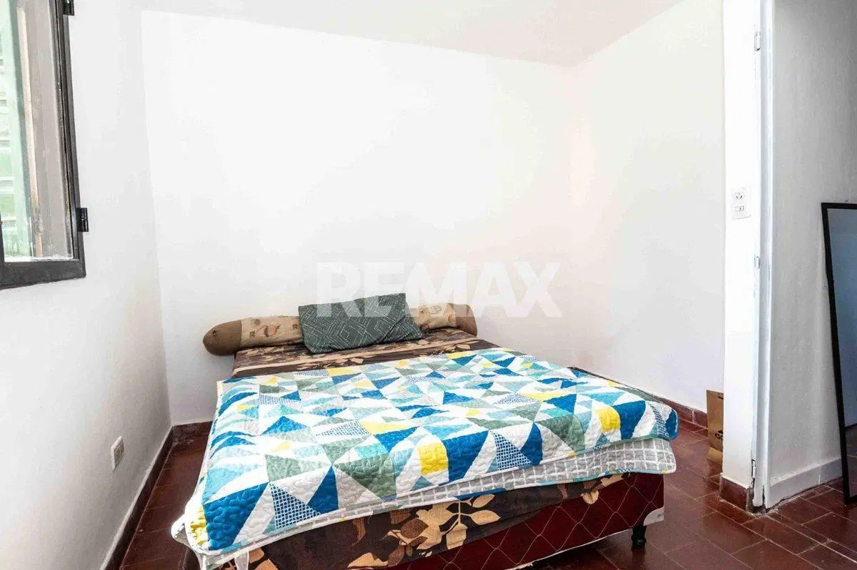 DEPARTAMENTO 4 DORMITORIOS VENTA B° BANCARIO 3