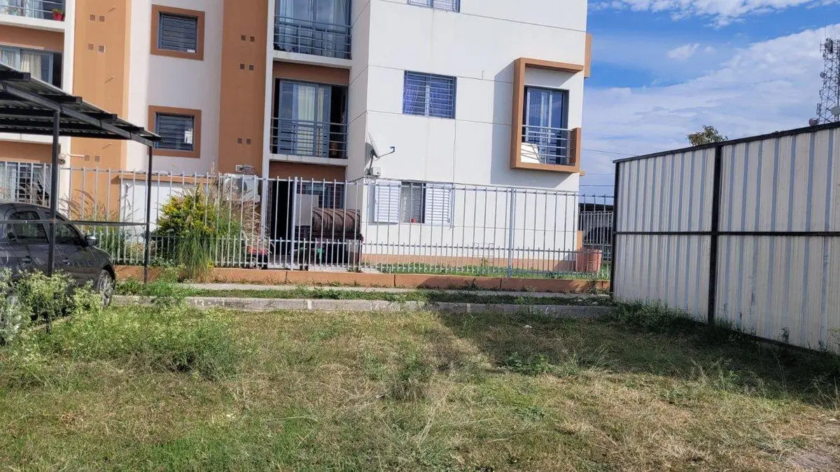 DEPARTAMENTO 3 DORM VENTA B° AMPLIACION EL BOSQUE 4