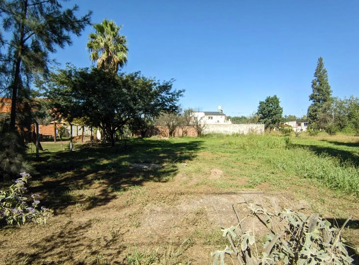 TERRENO EN VENTA ZONA SUR Bª SANTA ANA 4
