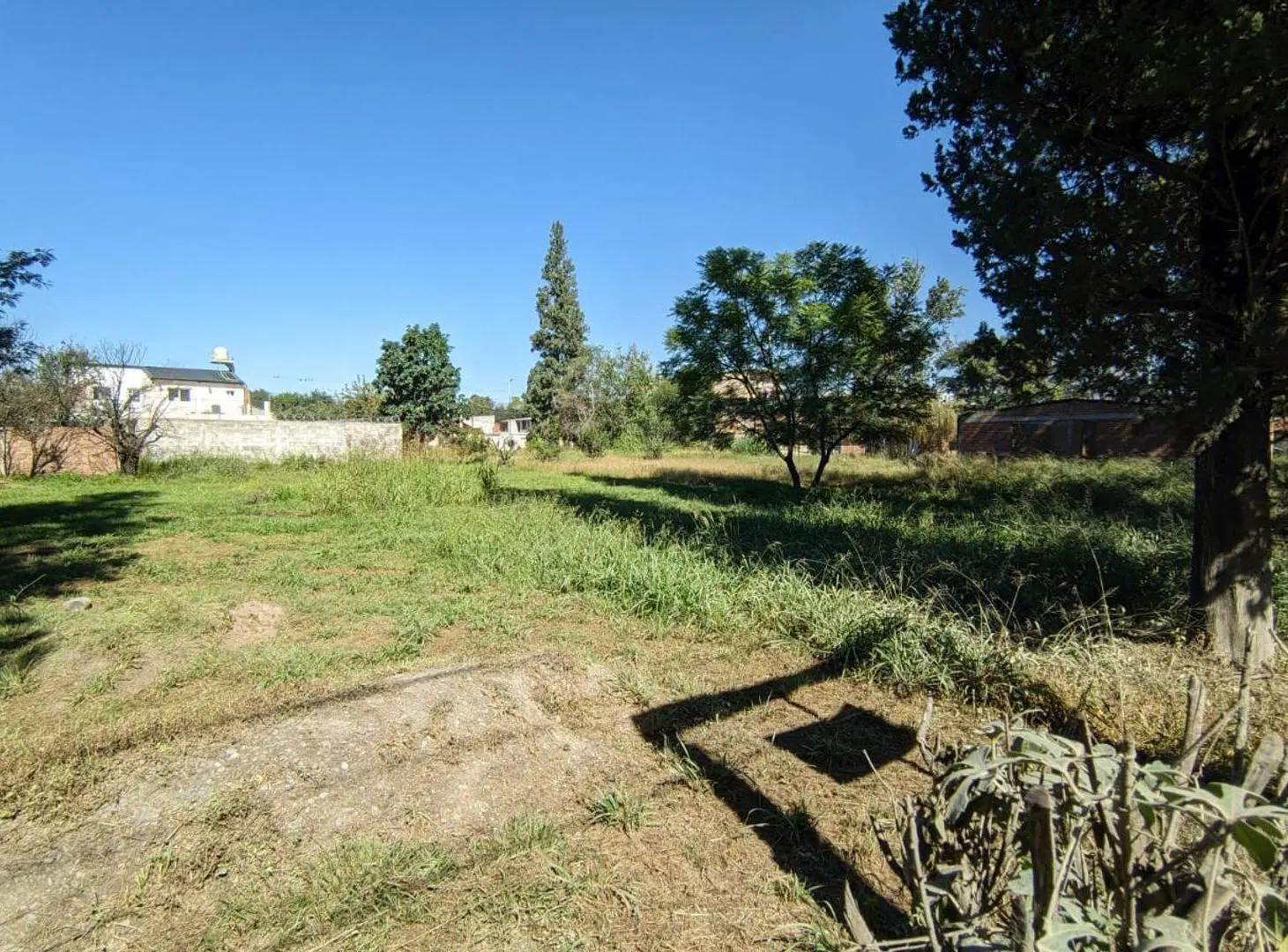 TERRENO EN VENTA ZONA SUR Bª SANTA ANA 5