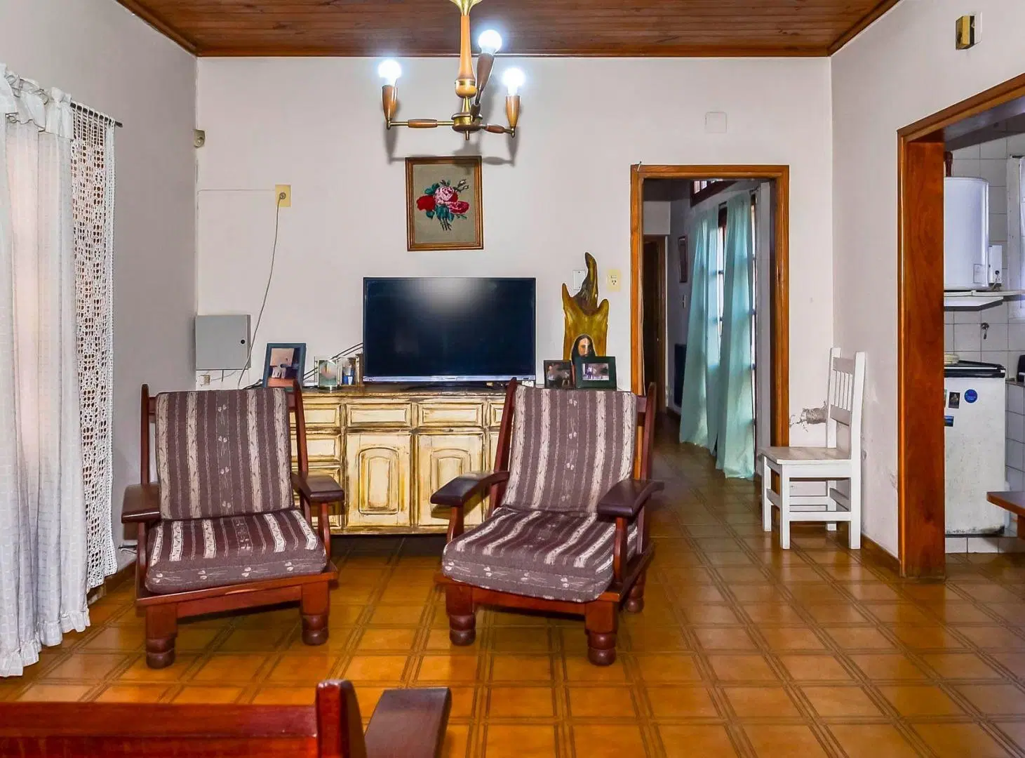 CASA EN VENTA + DEPTO INDEPENDIENTE MACROCENTRO 5