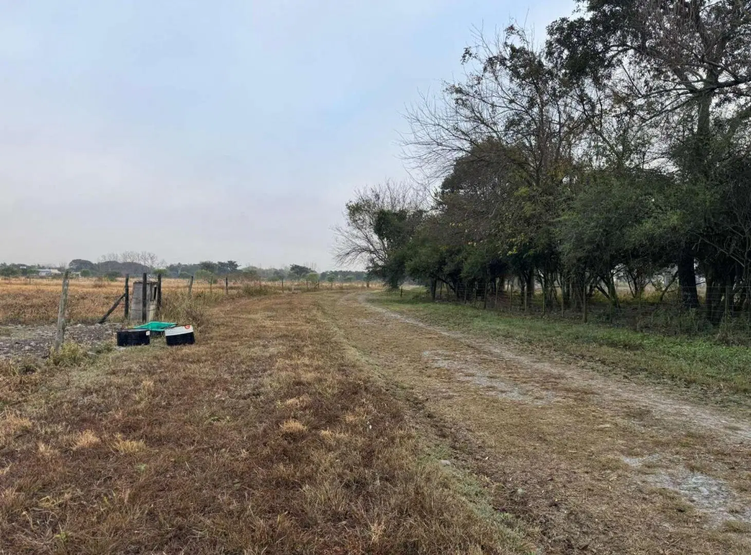TERRENO EN VENTA EN CHACRAS DE LA SILLETA 6.913m2 3