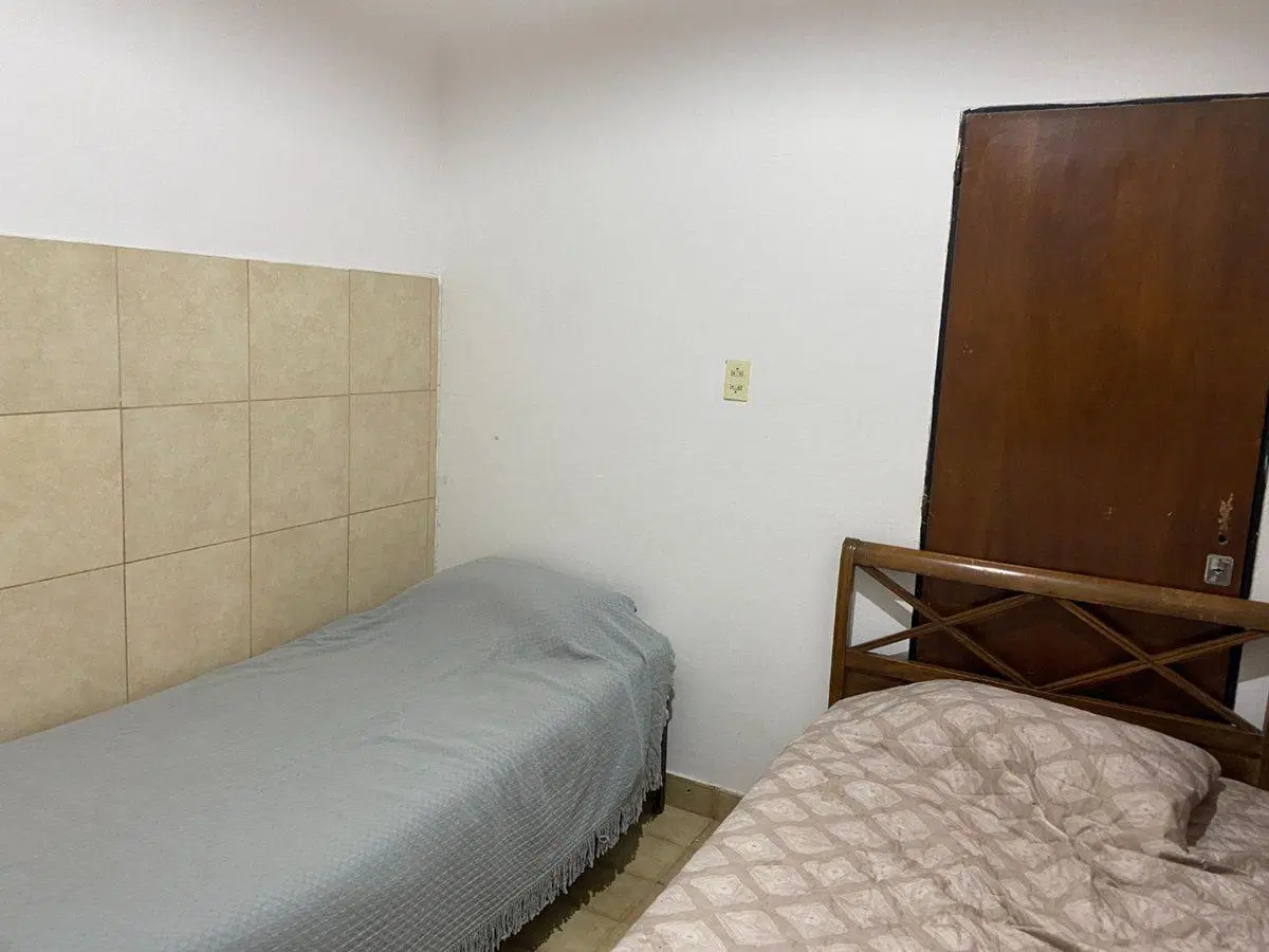 CASA 6 DORM + CABAÑA ALQUILER SAN LORENZO 2