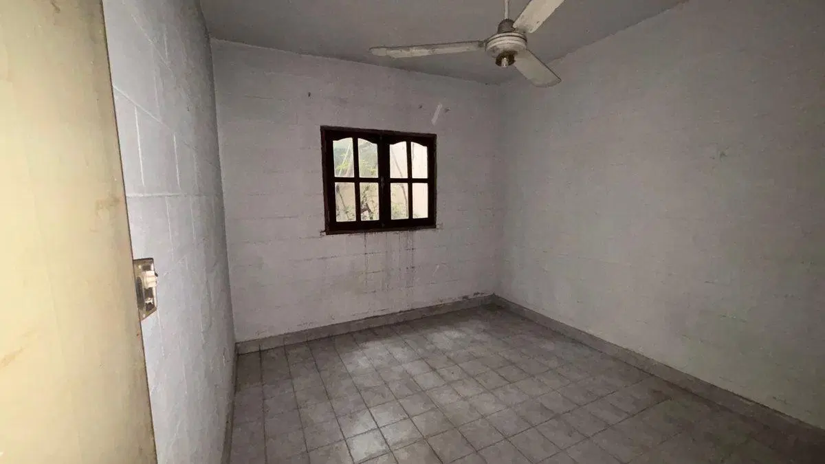 CASA VENTA BARRIO INTERSINDICAL 3 DORMITORIOS 3