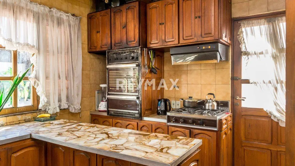 CASA 6 DORM VENTA CON DEPARTAMENTO PUEYRREDON 1100 4